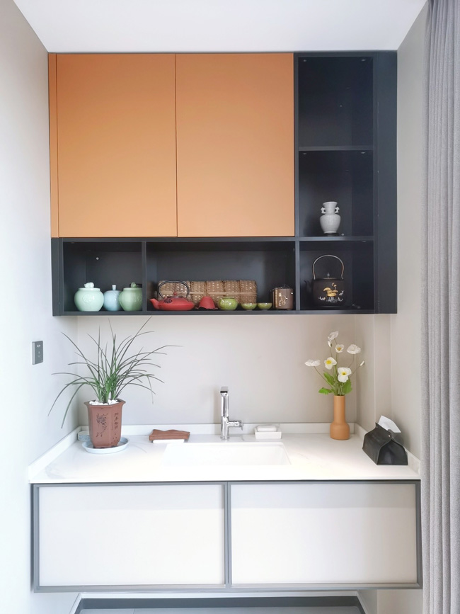 想在陽(yáng)臺(tái)做個(gè)茶吧要怎么設(shè)計(jì)?